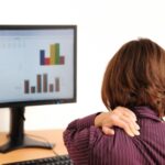 Reduce Aches and Pains at the Office with these Quick Exercises